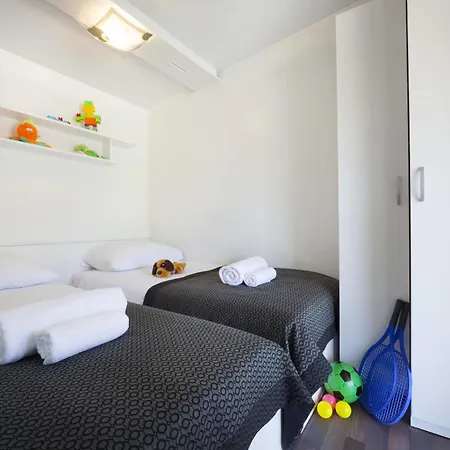 Kompleks wypoczynkowy Maistra Camping Polari Mobile Homes
