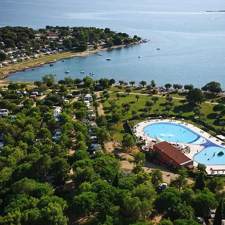 Tatil parkı Maistra Polari Mobile Homes