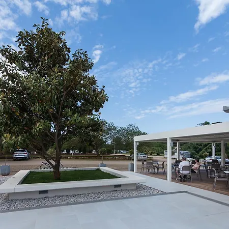 Tatil parkı Maistra Polari Mobile Homes